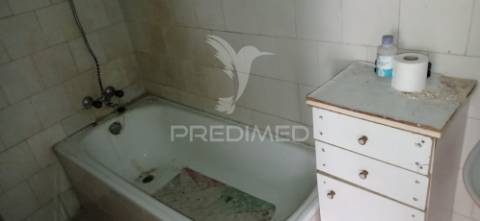 Casa r/chão e 1º andar, alpalhão, nisa