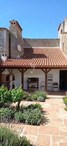 Casa r/chão e 1º andar, alpalhão, nisa