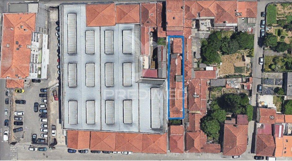 Ilha com 8 casas, investimento com elevado potencial  - vila nova de gaia