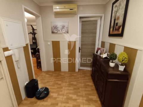 Apartamento t4 espaçoso em zona privilegiada de elvas
