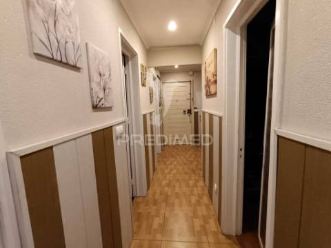 Apartamento t4 espaçoso em zona privilegiada de elvas