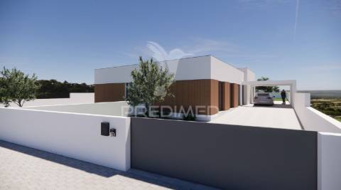 Moradia t3 em bonsucesso aradas