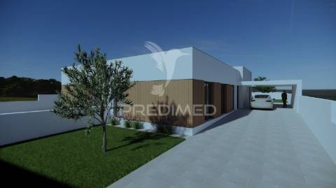 Moradia t3 em bonsucesso aradas