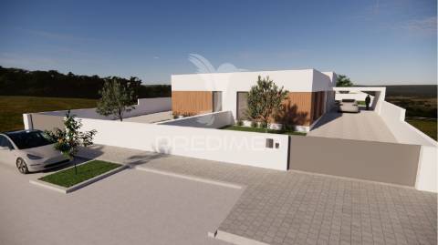 Moradia t3 em bonsucesso aradas