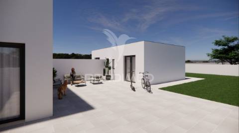 Moradia t3 em bonsucesso aradas
