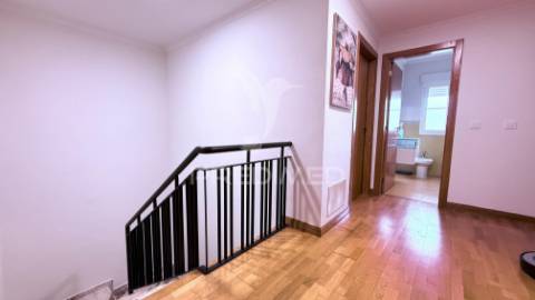 Moradia t4 condominio privado