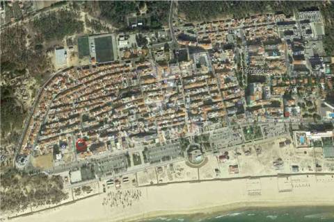 T2 em monte gordo, em edifício na 2ª linha com piscina