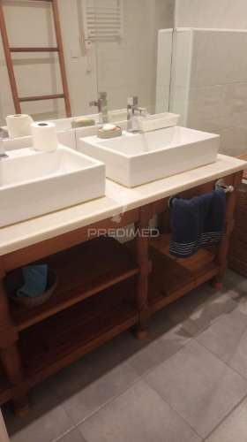 Quintinha com moradia recente