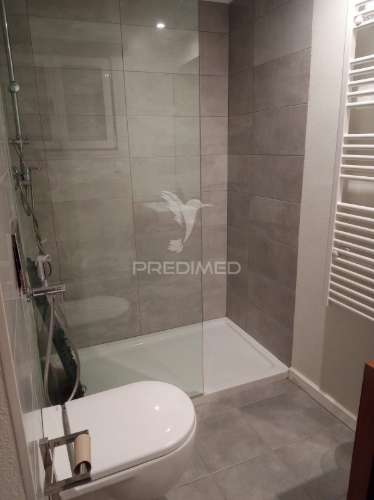 Quintinha com moradia recente