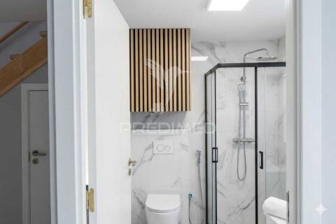 Loft t1 único — luz, conforto e design com personalidade