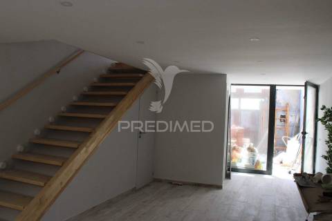 Loft t1 único — luz, conforto e design com personalidade