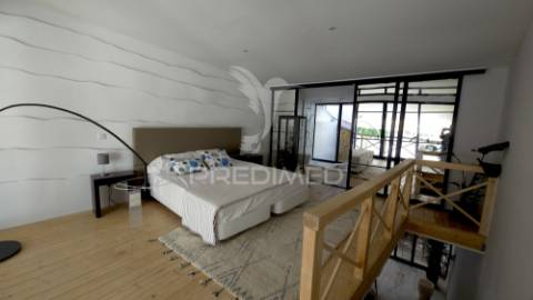 Loft t1 único — luz, conforto e design com personalidade