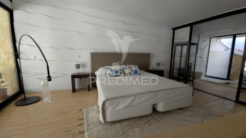 Loft t1 único — luz, conforto e design com personalidade