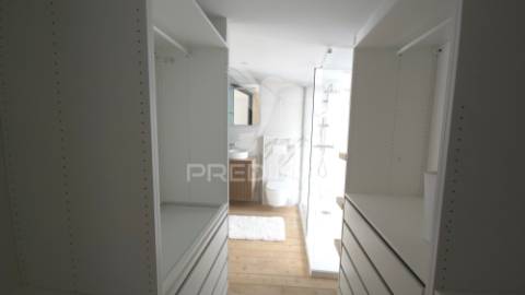 Loft t1 único — luz, conforto e design com personalidade
