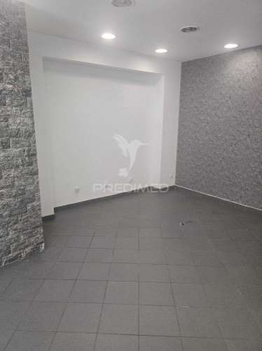 Loja no centro de elvas - comércio- serviços