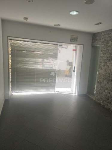 Loja no centro de elvas - comércio- serviços