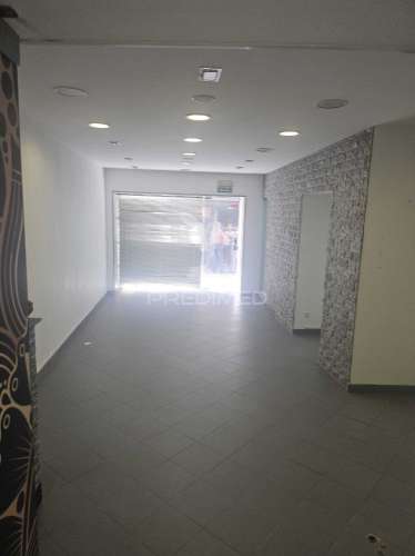 Loja no centro de elvas - comércio- serviços