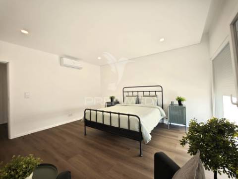 Moradia t3 moderna com piscina no porto alto