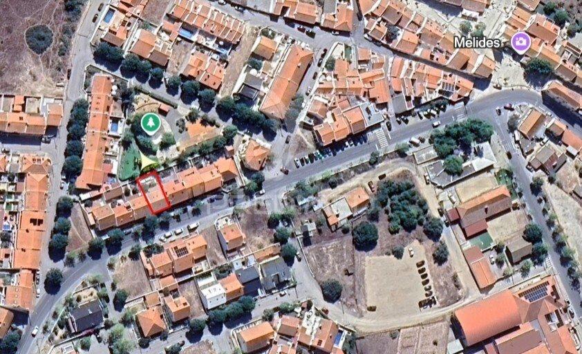 Moradia t3 com sótão e espaço exterior - melides