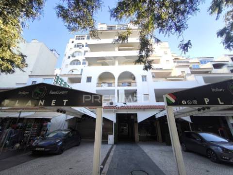 Apartamento t1+1 em albufeira