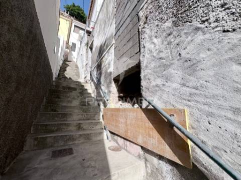 Moradia t1 em construção no centro do funchal – investimento ou habitação própria