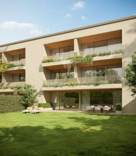 T3 com 3 suites e jardim privativo na foz do porto com 2 lugares de estacionamento