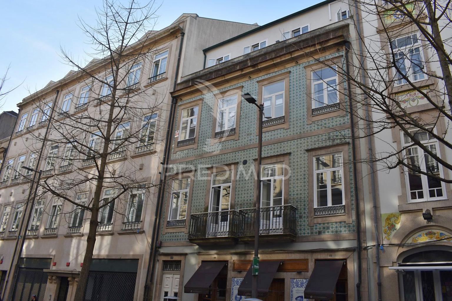 Escritório no centro do porto