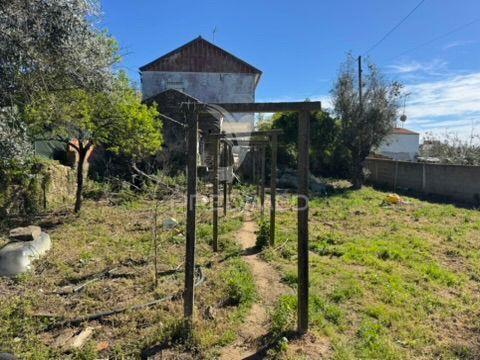 Moradia t5 mouriscas