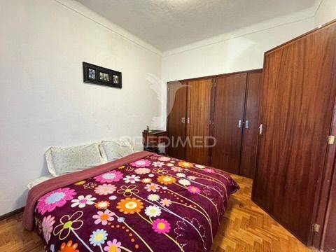 Moradia t5 mouriscas