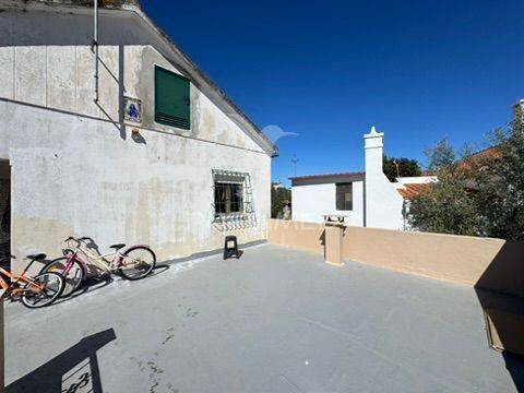 Moradia t5 mouriscas