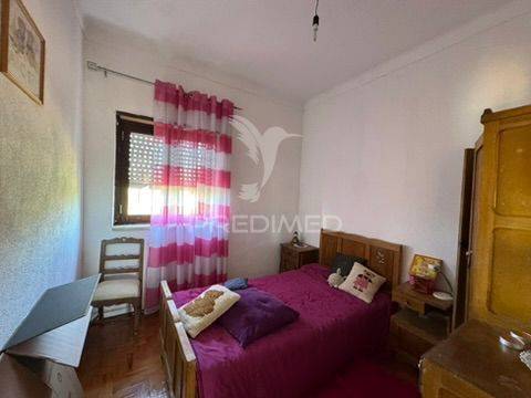 Moradia t5 mouriscas