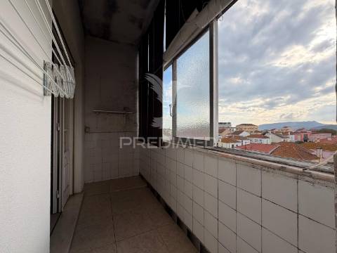 Apartamento t2 - centro de setúbal
