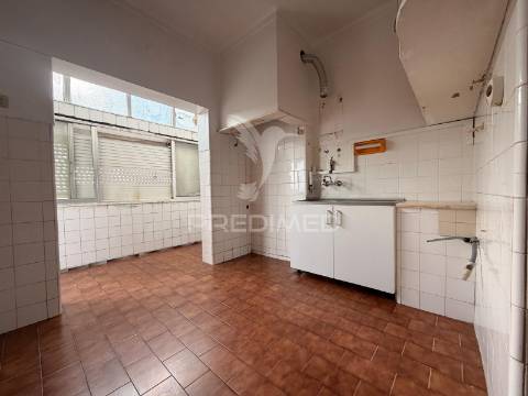 Apartamento t2 - centro de setúbal