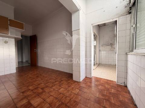 Apartamento t2 - centro de setúbal
