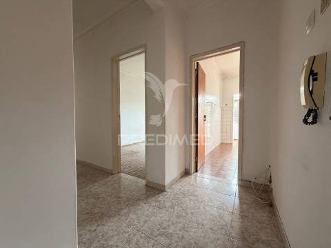 Apartamento t2 - centro de setúbal