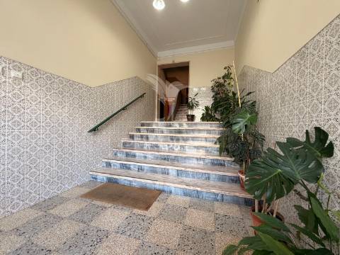 Apartamento t2 - centro de setúbal