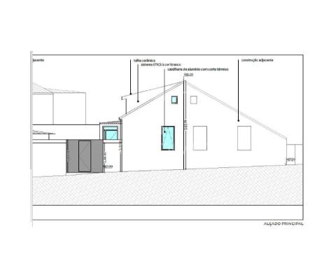 Moradia t3 com espaço exterior na areosa, porto