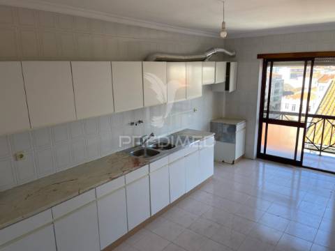 Apartamento t2+1 macedo de cavaleiros