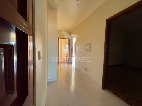 Apartamento t2+1 macedo de cavaleiros