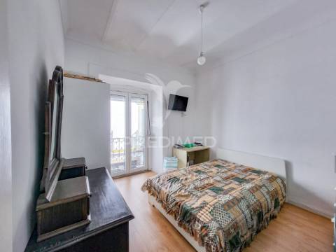 Moradia no centro histórico em évora!