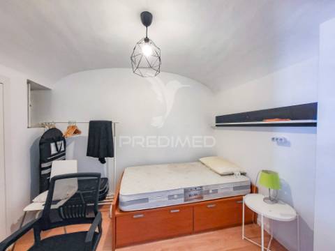 Moradia no centro histórico em évora!