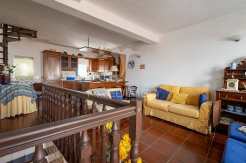 Moradia independente t2, no coração do centro histórico de évora