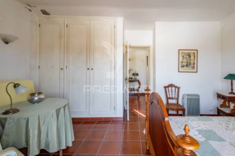 Moradia independente t2, no coração do centro histórico de évora