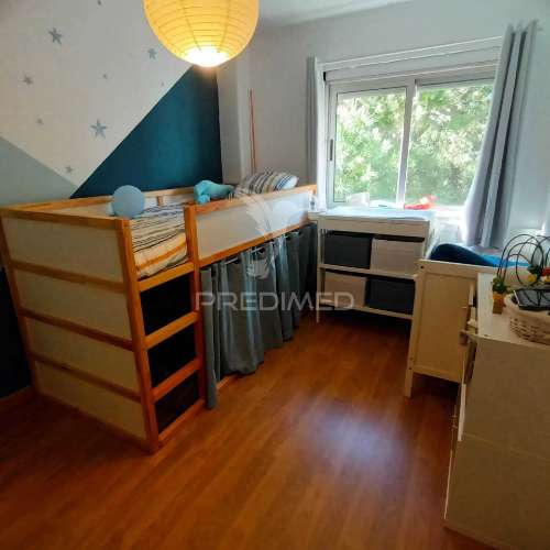 T2  duplex laranjeiro almada