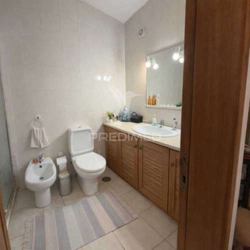 Apartamento t2 com terraço e vista mar