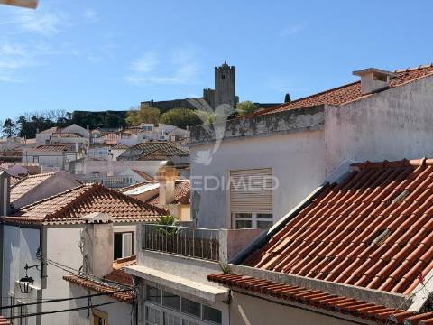 Arrenda-se moradia t2 com garagem no centro de palmela