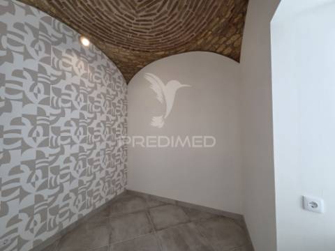 Casa de pescador renovada com açoteia e mirante – olhão