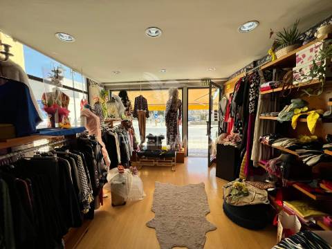 Trespasse loja comercial em macedo de cavaleiros