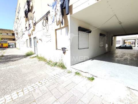 Apartamento t1 na fonte da prata.