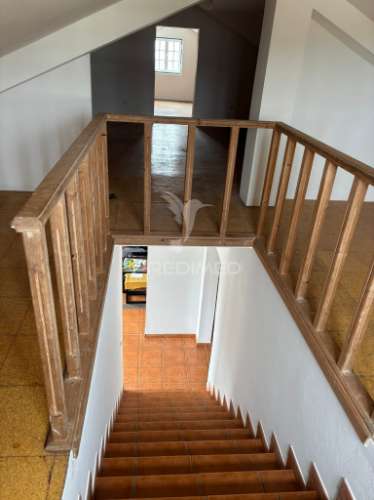 Moradia t3 à venda em santa luzia – angra do heroísmo